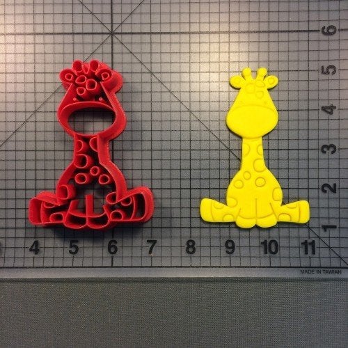 nieuw 3d uitsteker baby giraffe 5 cm 5 delig, Hobby en Vrije tijd, Ophalen of Verzenden, Nieuw, Taarten of Cupcakes, Versiering