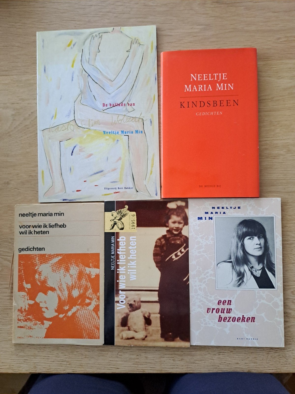 Neeltje Maria Min - Gedichtenbundels (4 stuks), Boeken, Ophalen of Verzenden, Gelezen