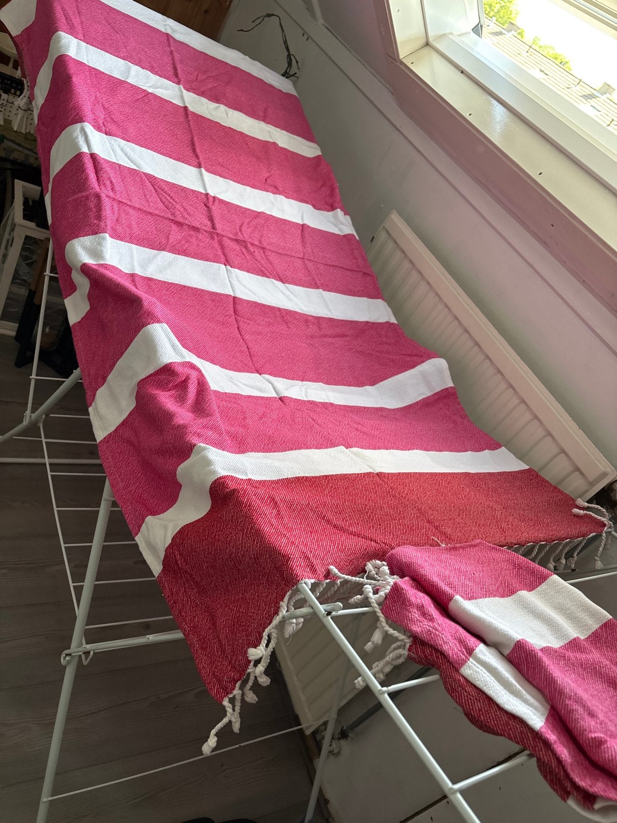 Roze/wit gestreepte hamamdoek, Ophalen of Verzenden, Zo goed als nieuw, Roze, Handdoek