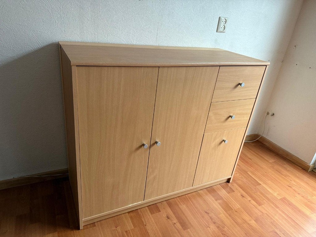 Kasje met 2 stoelen, Gebruikt, Minder dan 100 cm, 25 tot 50 cm, 50 tot 100 cm