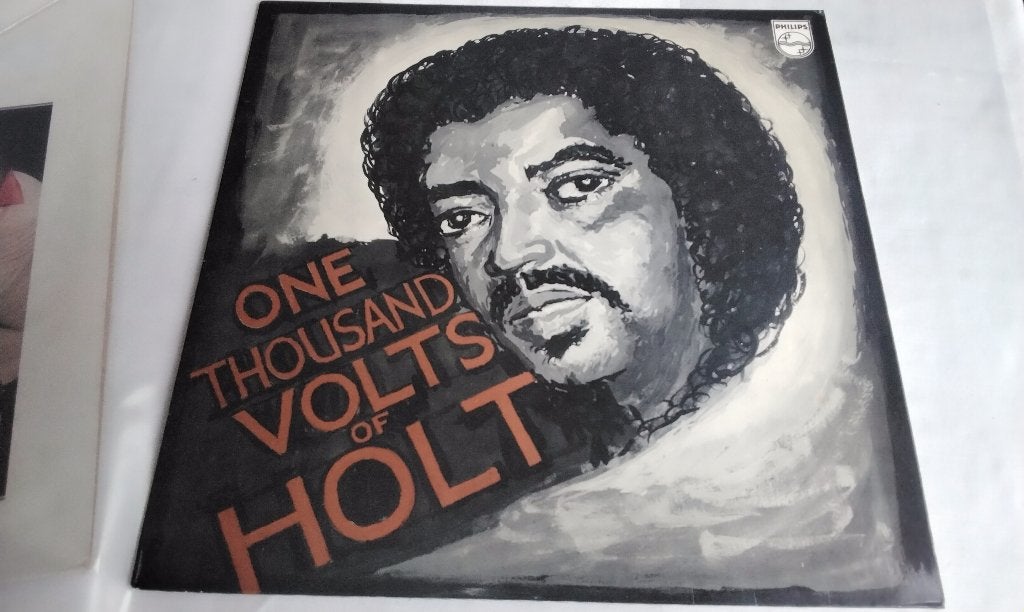 LP John Holt One Thousand Volts of Holt Reggae Orig. 1973, Ophalen of Verzenden, Zo goed als nieuw, 12 inch