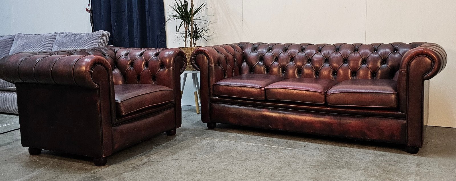 Chesterfield Set 3-zits & Fauteuil Cognac Rood - Gereinigd, Huis en Inrichting, Gebruikt, Leer, Ophalen of Verzenden, Info@nijhofbrothers.nl