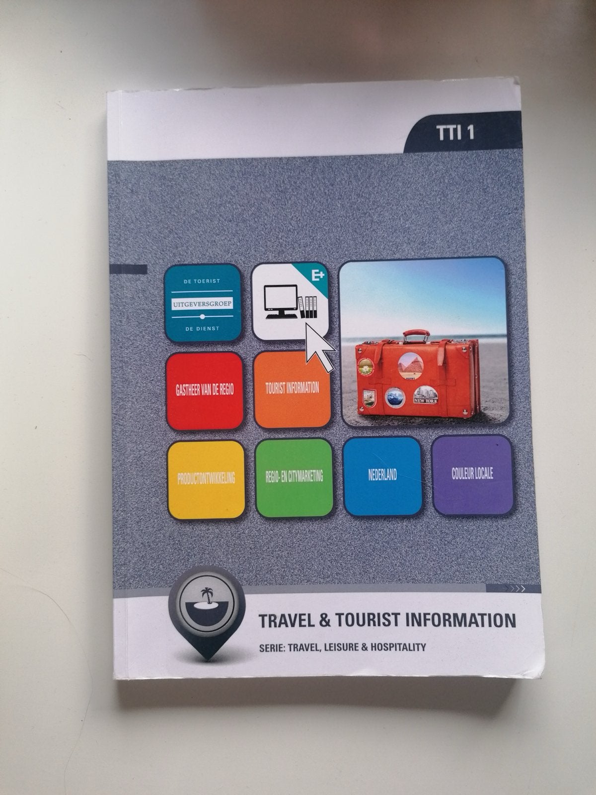 Tti boek Travel en Hospitality, Ophalen of Verzenden, Beta, MBO