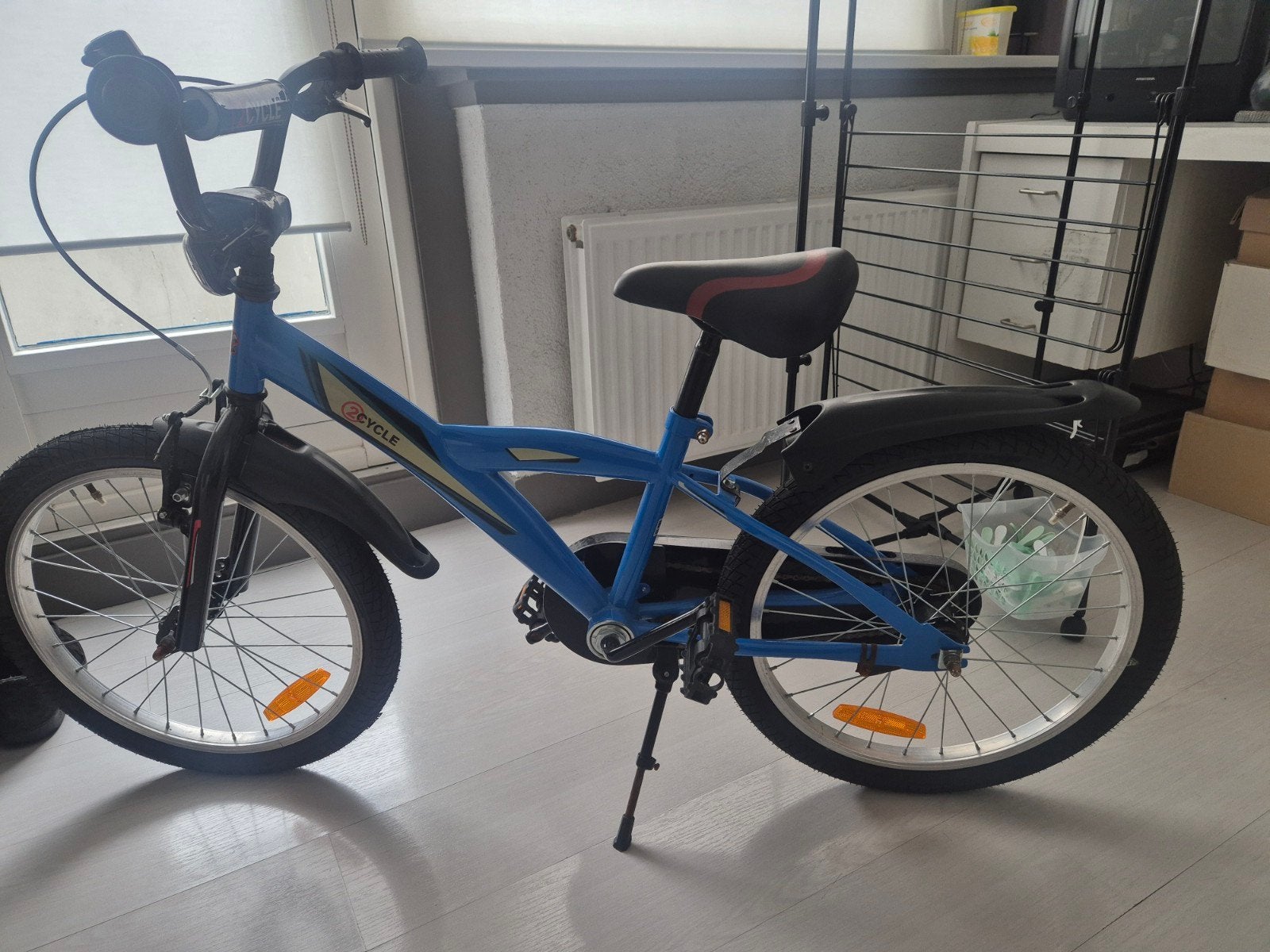 2Cycle Biker kinderfiets 20 inch blauw – jongensfiets, Fietsen en Brommers, Ophalen, Gebruikt, 20 inch, Handrem