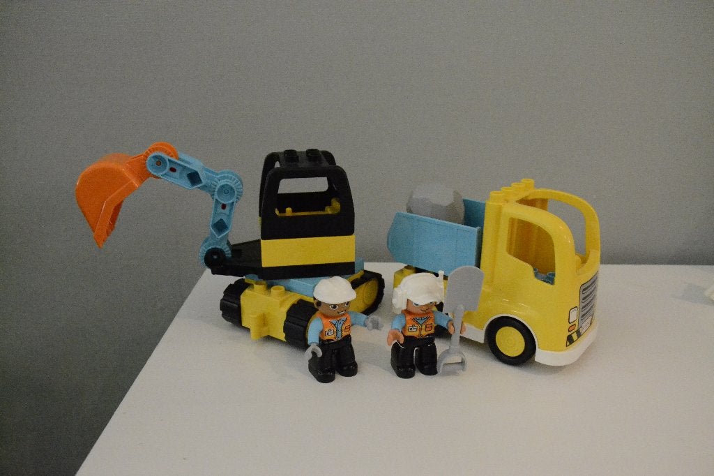 Duplo 10931 Truck en graafmachine, Ophalen, Zo goed als nieuw, Complete set, Duplo