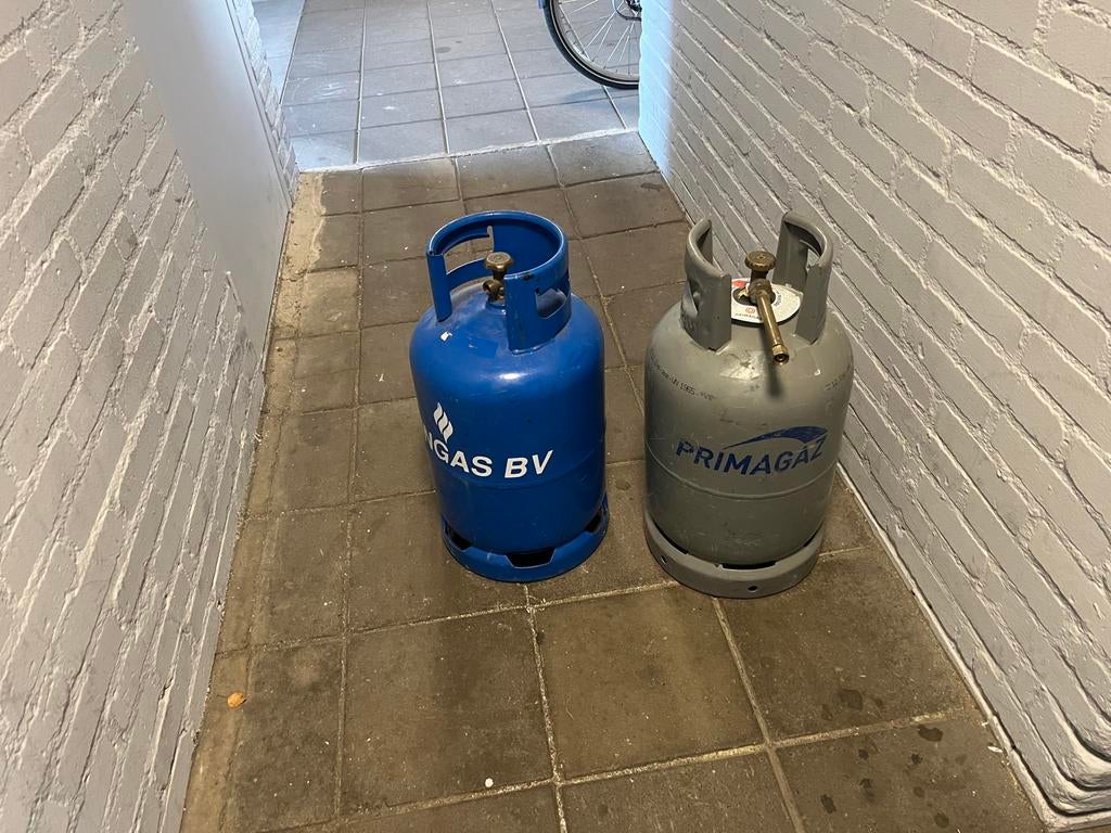 Gasflessen (Primagaz en Gas BV) half vol, Ophalen of Verzenden, Gebruikt