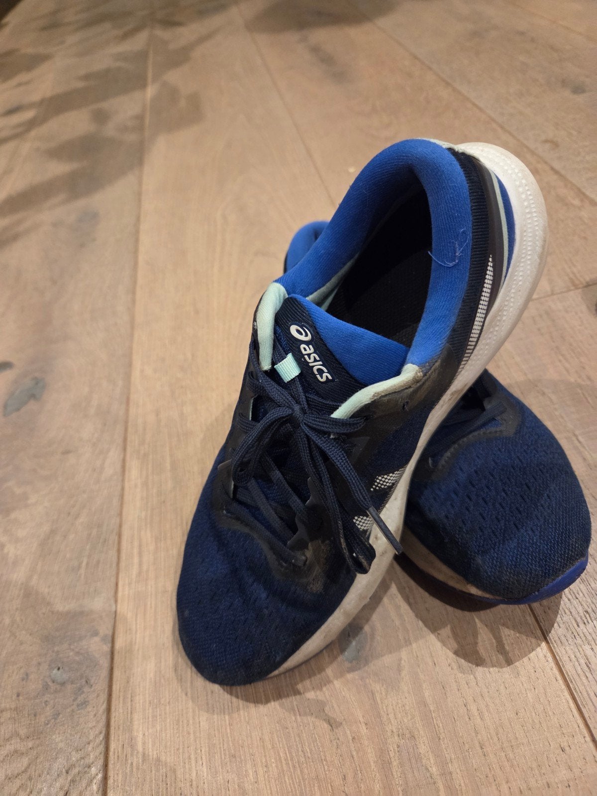 Asics sportschoenen maat 39, Blauw, Sportschoenen, Ophalen of Verzenden, Gedragen