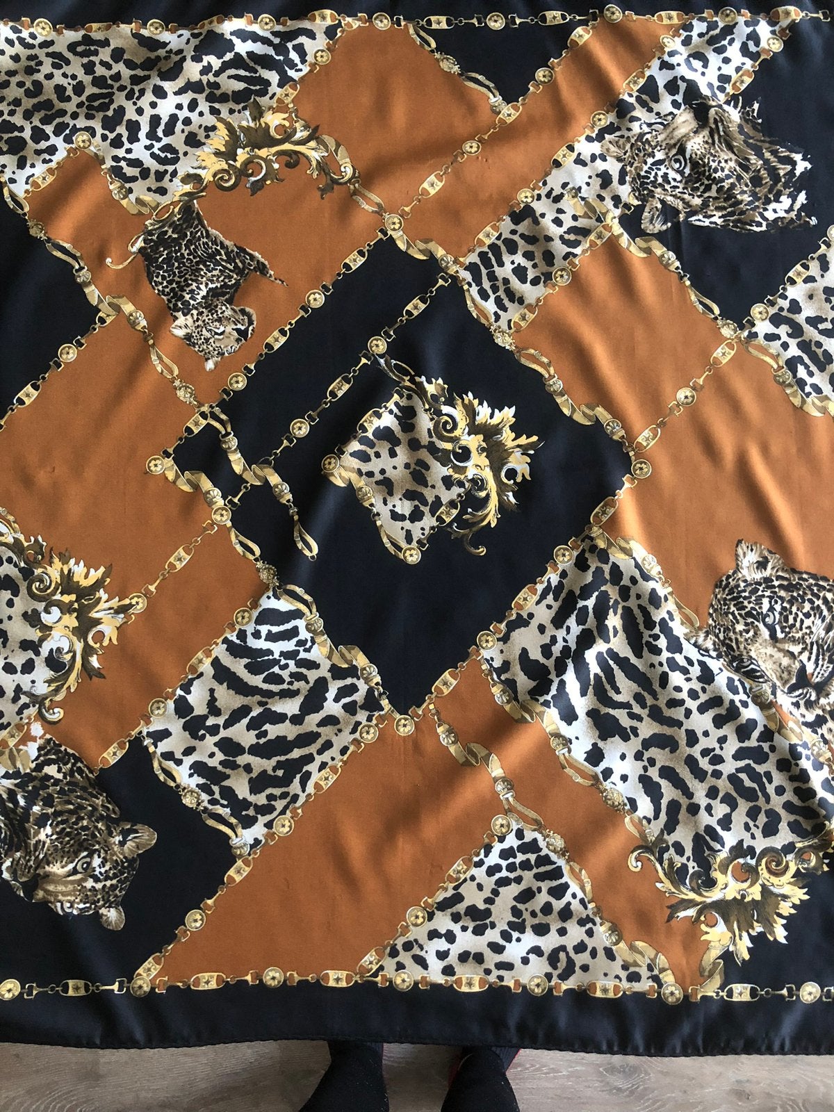 Leuke sjaal, Ophalen of Verzenden, Zo goed als nieuw, Maat 46/48 (XL) of groter, Sjaal