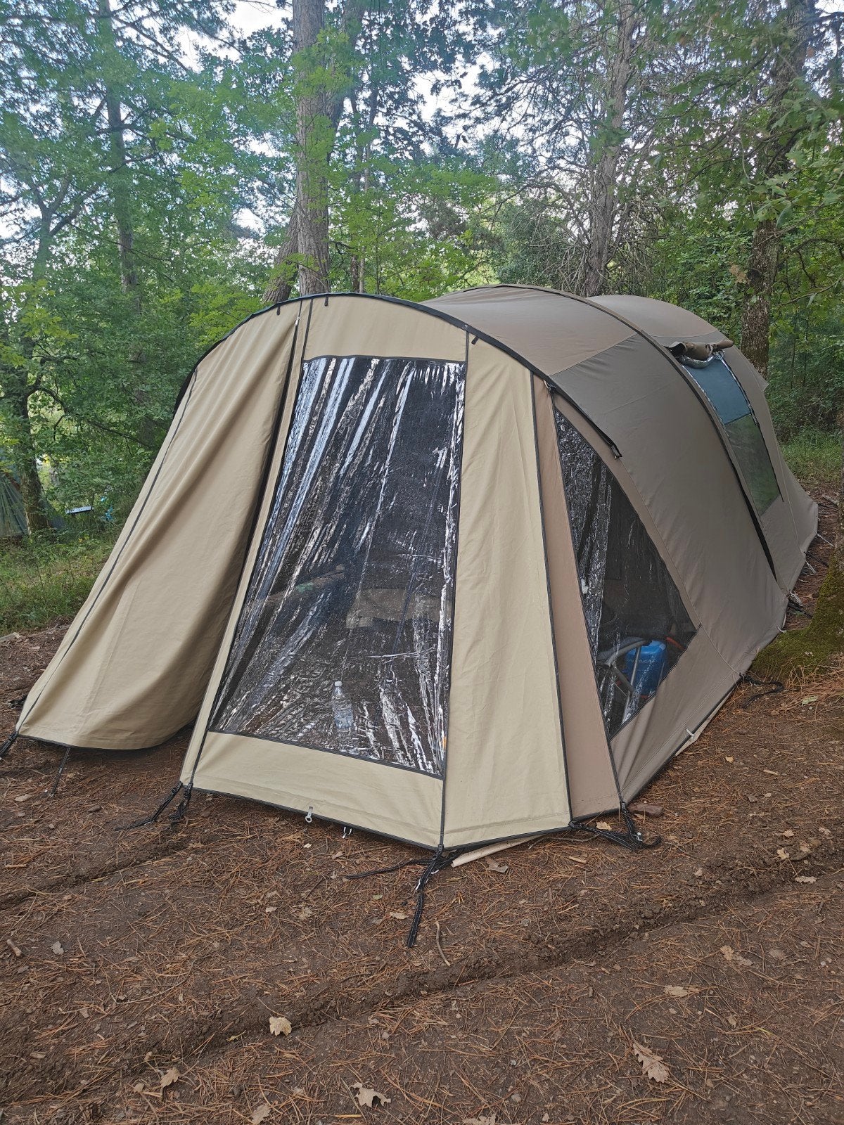 Falco Havik 3200 tent, Ophalen, Zo goed als nieuw, Tot en met 4