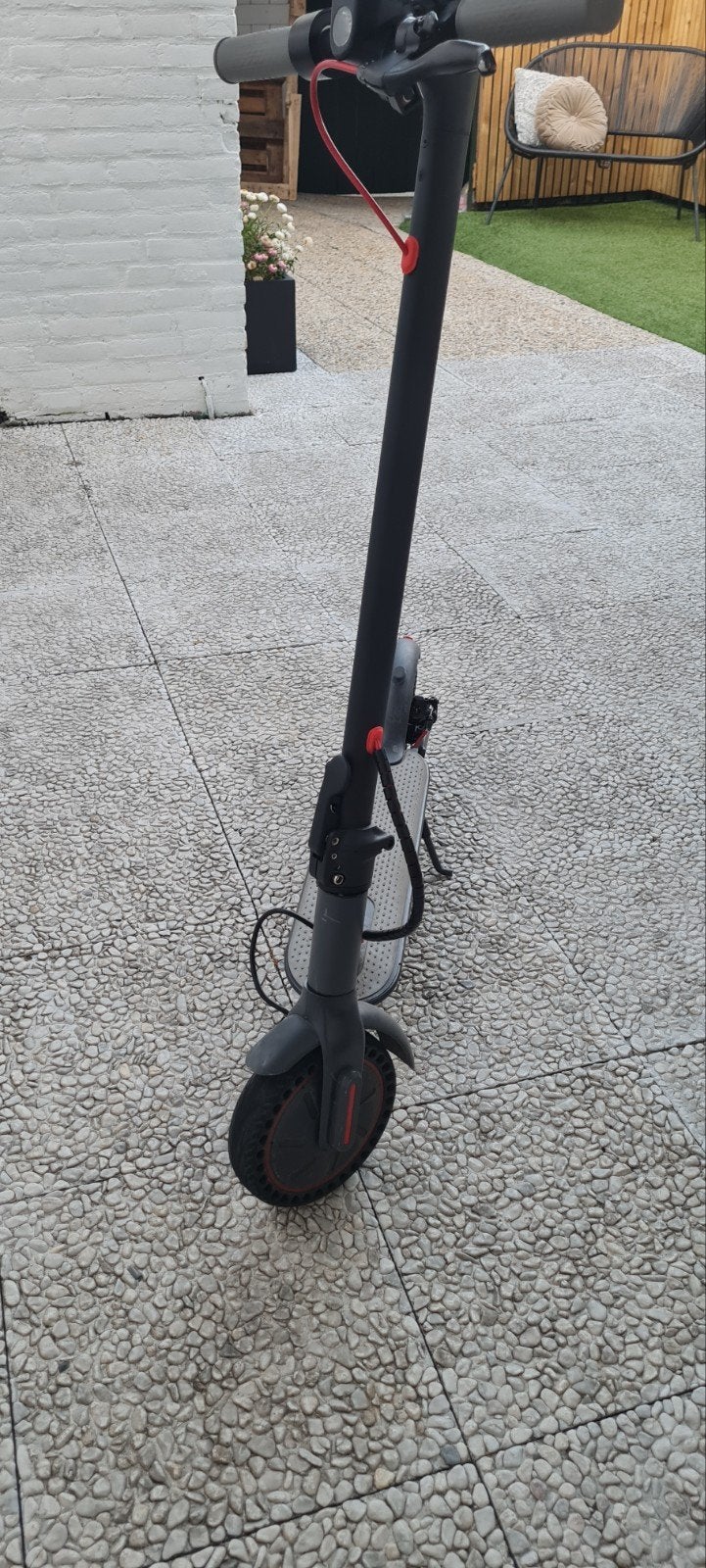 Xiaomi elektrische step (E-scooter) - Zo goed als nieuw, Fietsen en Brommers, Ophalen of Verzenden, Gebruikt, Elektrische step (E-scooter)