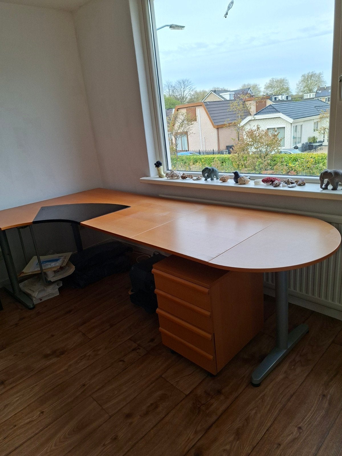 mooi stevige hoekbureau met  ladenkast en bureaustoel, Ophalen, Gebruikt, Hoekbureau, Bruin