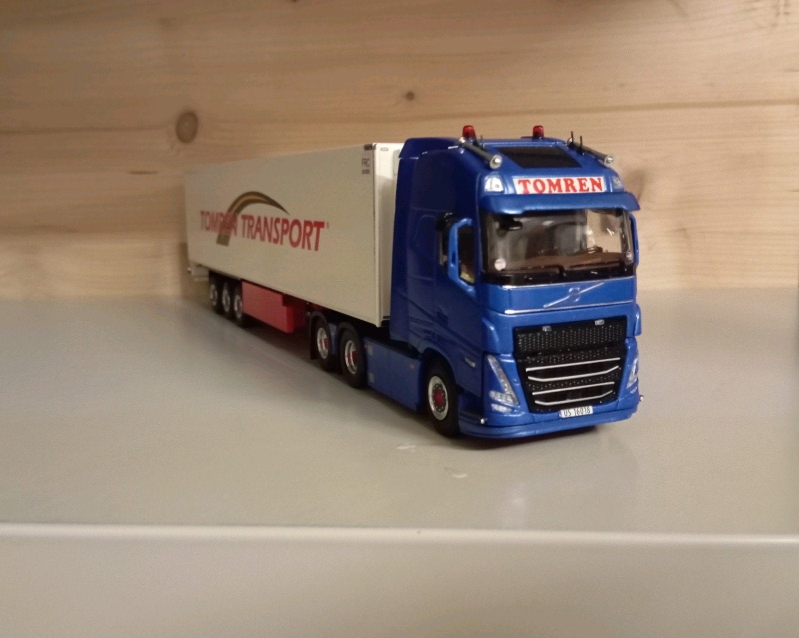 Volvo FH Tomren transport WSI, Ophalen of Verzenden, Nieuw, Bus of Vrachtwagen, Wsi