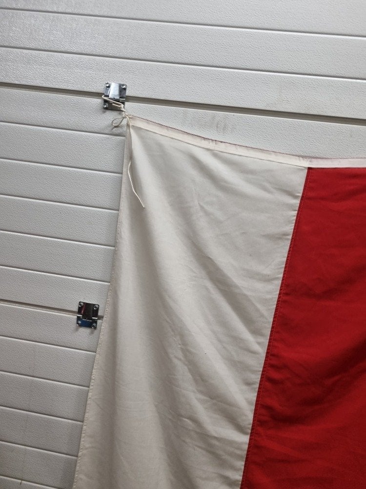 vlag polen groot , maat 97h x 150br, Diversen, Vlaggen en Wimpels, Ophalen of Verzenden, 'T Olde Gre-j, Info@toldegrej.nl, Endepoelstraat 20f Didam