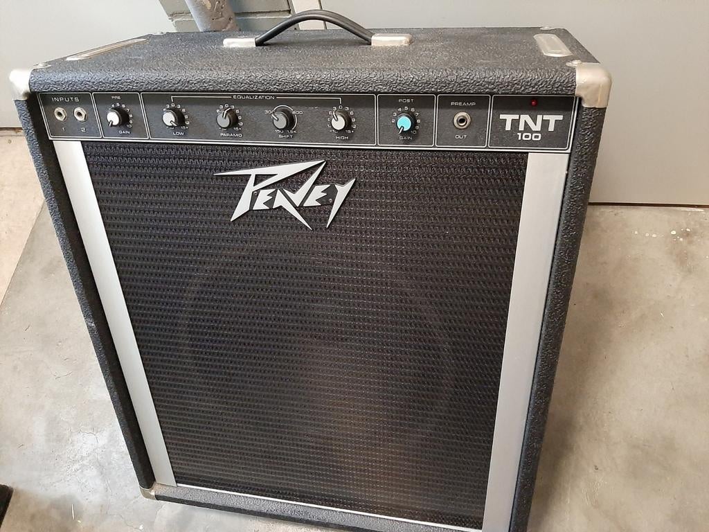 PEAVEY Basversterker TNT 100, Ophalen, Gebruikt, 100 watt of meer