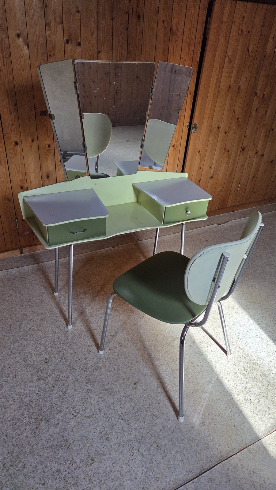 Vintage Kaptafel met Spiegel en Stoel - Jaren '60, Ophalen, Gebruikt, Metaal of Aluminium, 100 tot 150 cm