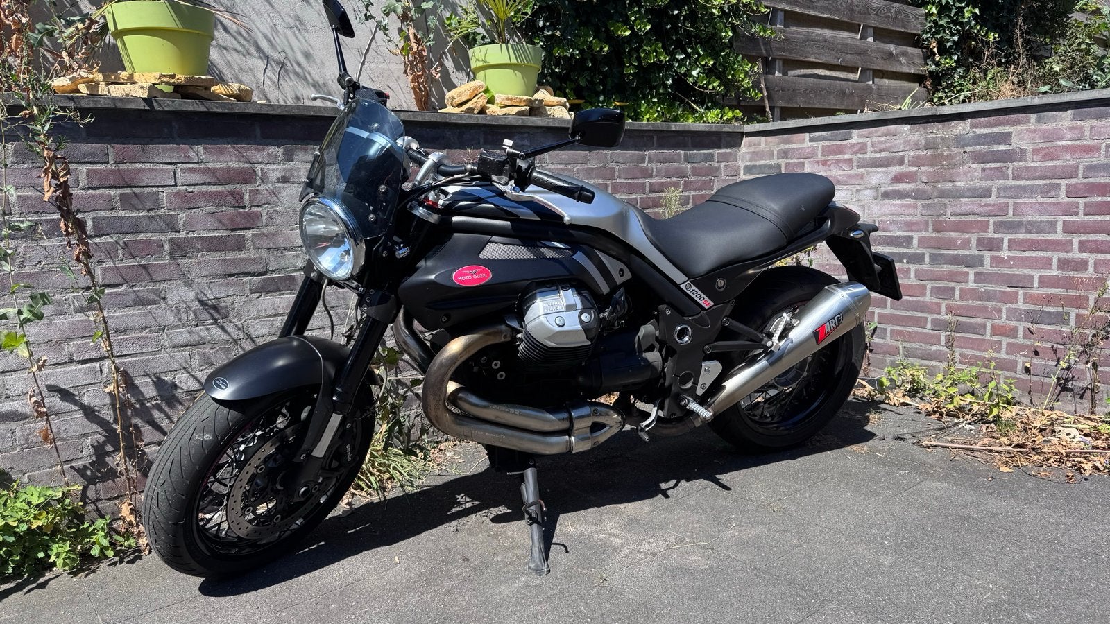 Moto Guzzi Griso 1200 SE - Unieke Naked Bike, Cardan-aandrijving, 2 cilinders, Motorrijbewijs A, Gebruikt