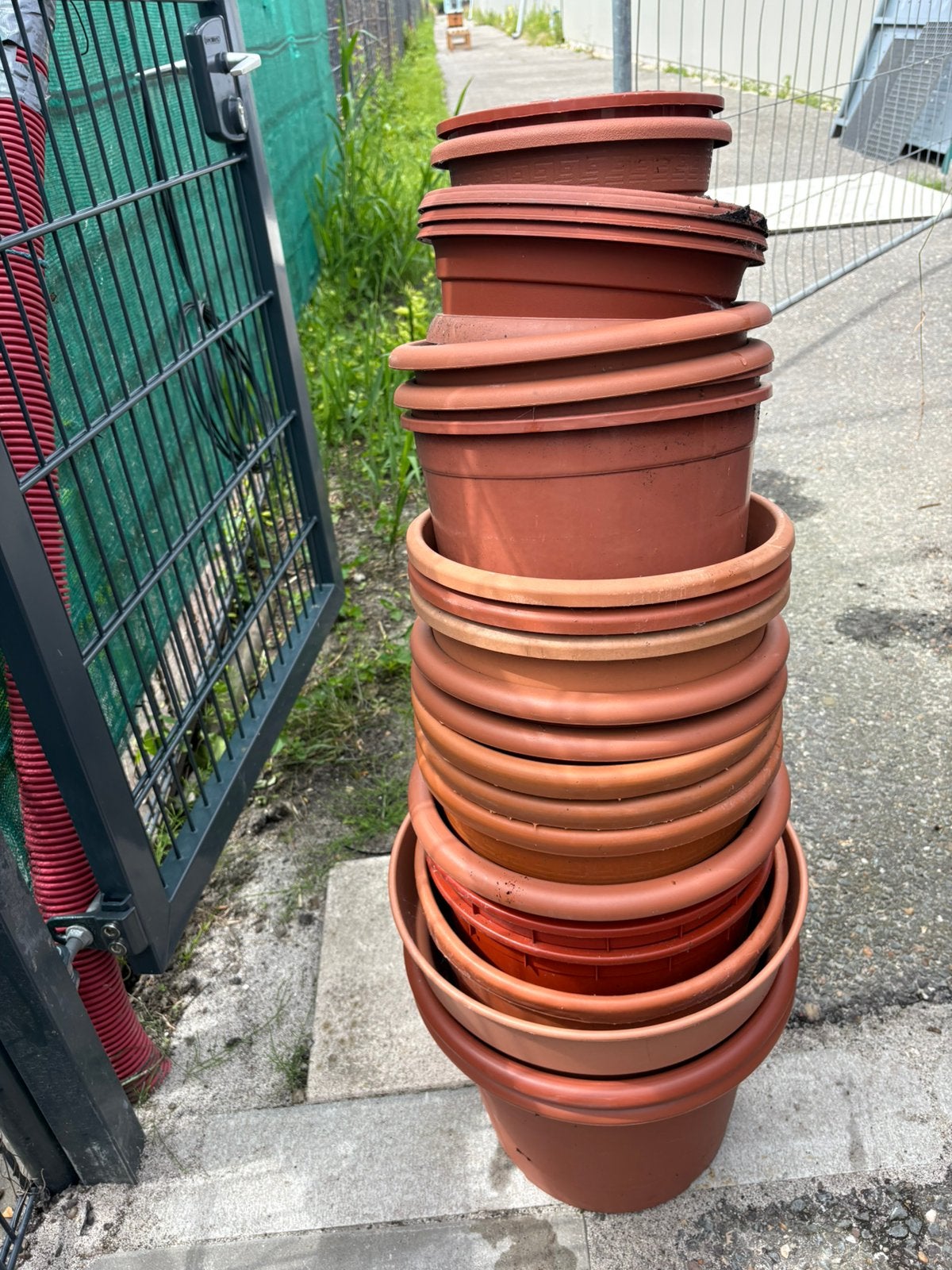 Kweekpotten, Kunststof, Minder dan 30 cm, Rond, Ophalen of Verzenden