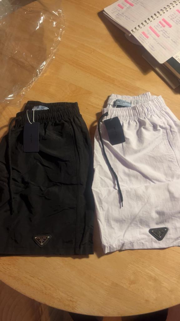 Prada zwembroek, Kleding | Heren, Badmode en Zwemkleding, Ophalen of Verzenden, Zwart