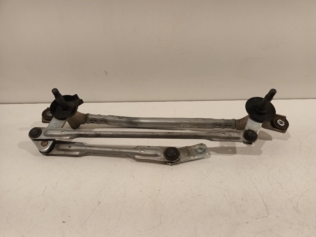 Ruitenwisser mechaniek voor Kia Picanto, Onderdelen@venauto.nl, Van der Ven Autorecycling B.V., Ettenseweg 76, 4706 PB Roosendaal, The Netherlands