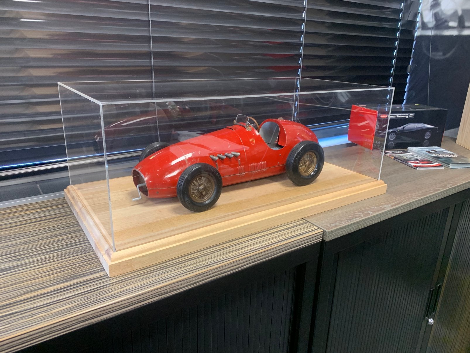 Vitrine / Showcase / Displaycase / display / stolp op maat!, Ophalen, Overige merken