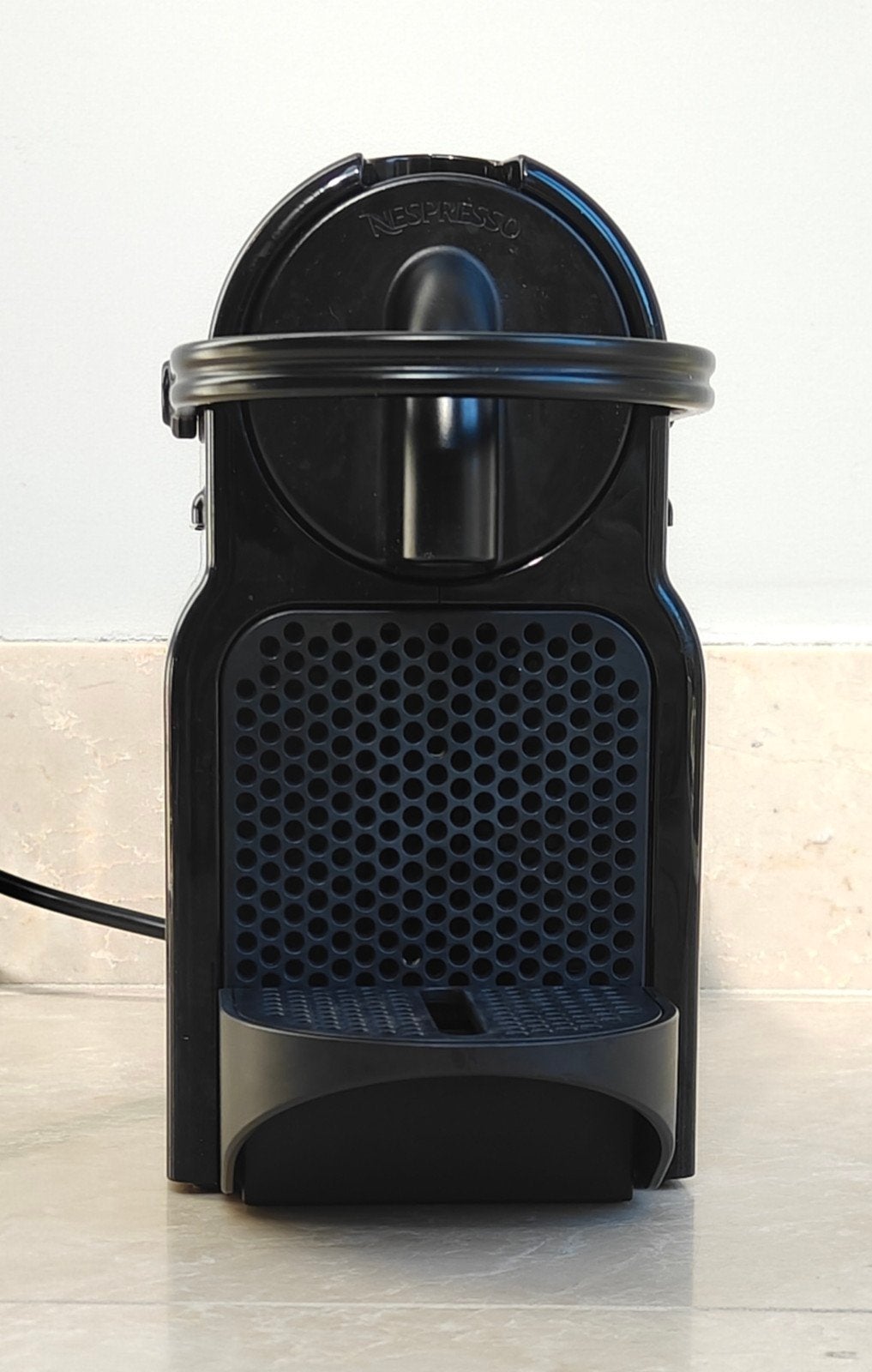 De'Longhi Nespresso Inissia EN80.B Koffiezetapparaat Zwart, Gebruikt, Koffiemachine, Ophalen of Verzenden, 2 tot 4 kopjes