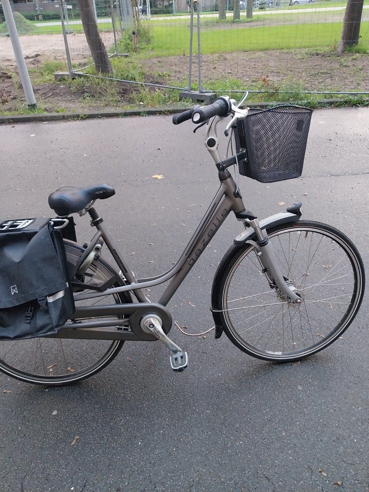 Gazelle dames fiets, Ophalen, Zo goed als nieuw, Gazelle, Versnellingen