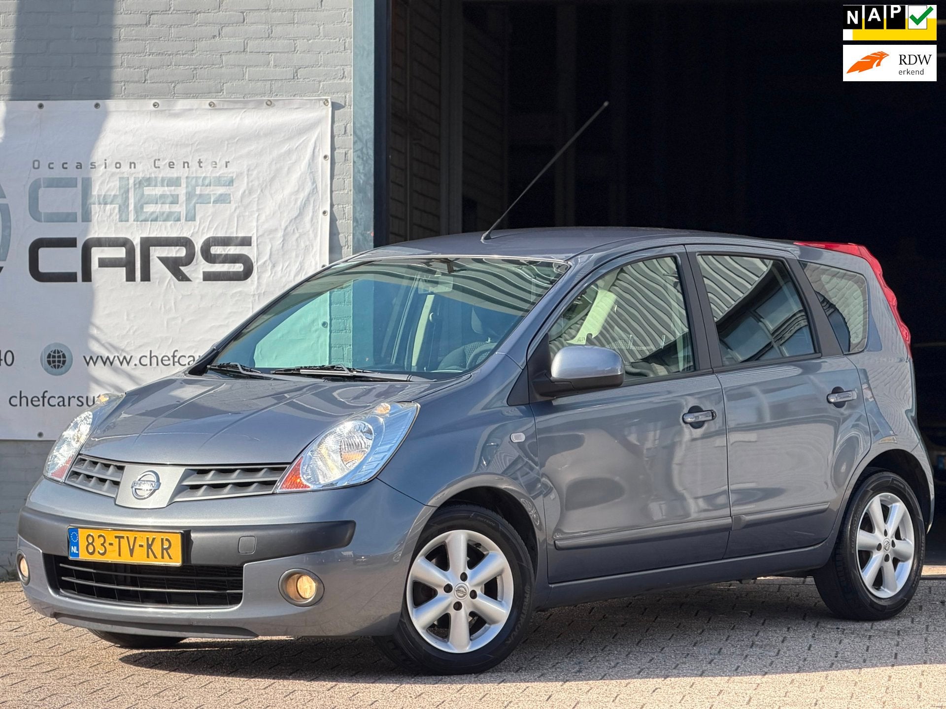 Nissan Note 1.6|NAP|AUTOMAAT|AIRCO|3EIGENAREN|TREKHAAK|NETTE, Stof, Gebruikt, 750 kg, 4 cilinders