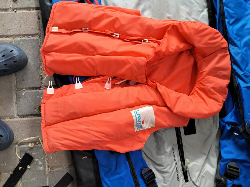 Reddingsvesten en zwemvesten voor watersport, Ophalen, Overige typen