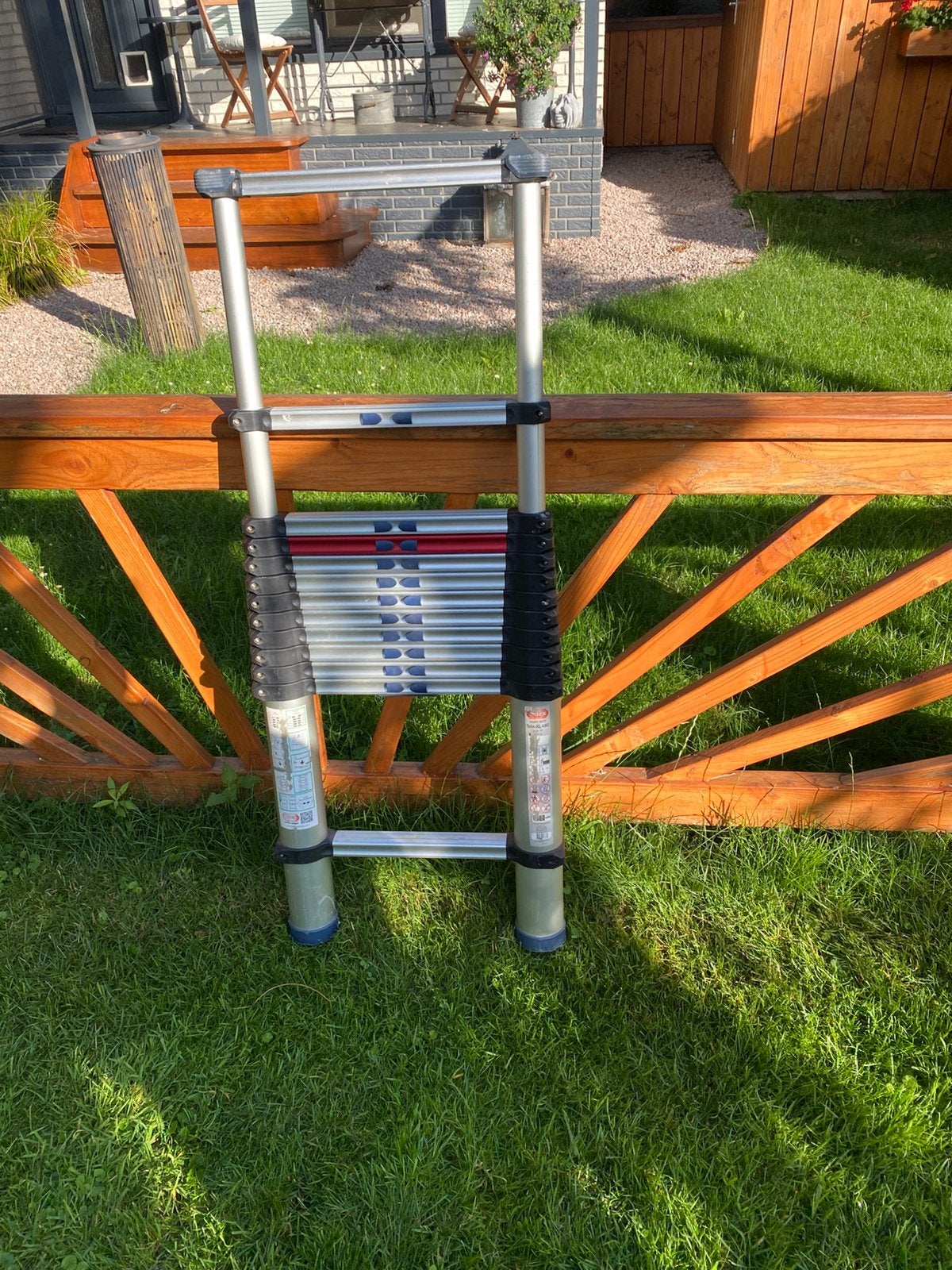 Telescoop ladder ALTREX VOOR ZWAAR GEBRUIK, Ophalen, Zo goed als nieuw, 2 tot 4 meter