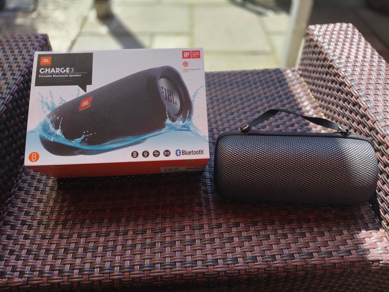 JBL Charge 3 Bluetooth Speaker – Compleet in doos + CASE, JBL, Stofbestendig, Ophalen of Verzenden, Zo goed als nieuw