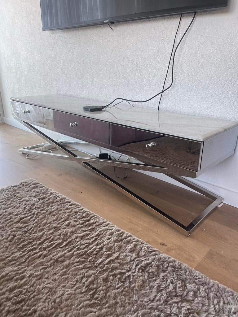 Salontafel en tv-meubel van echt marmer, Huis en Inrichting, Kasten | Televisiemeubels, Gebruikt, Minder dan 100 cm, 150 tot 200 cm