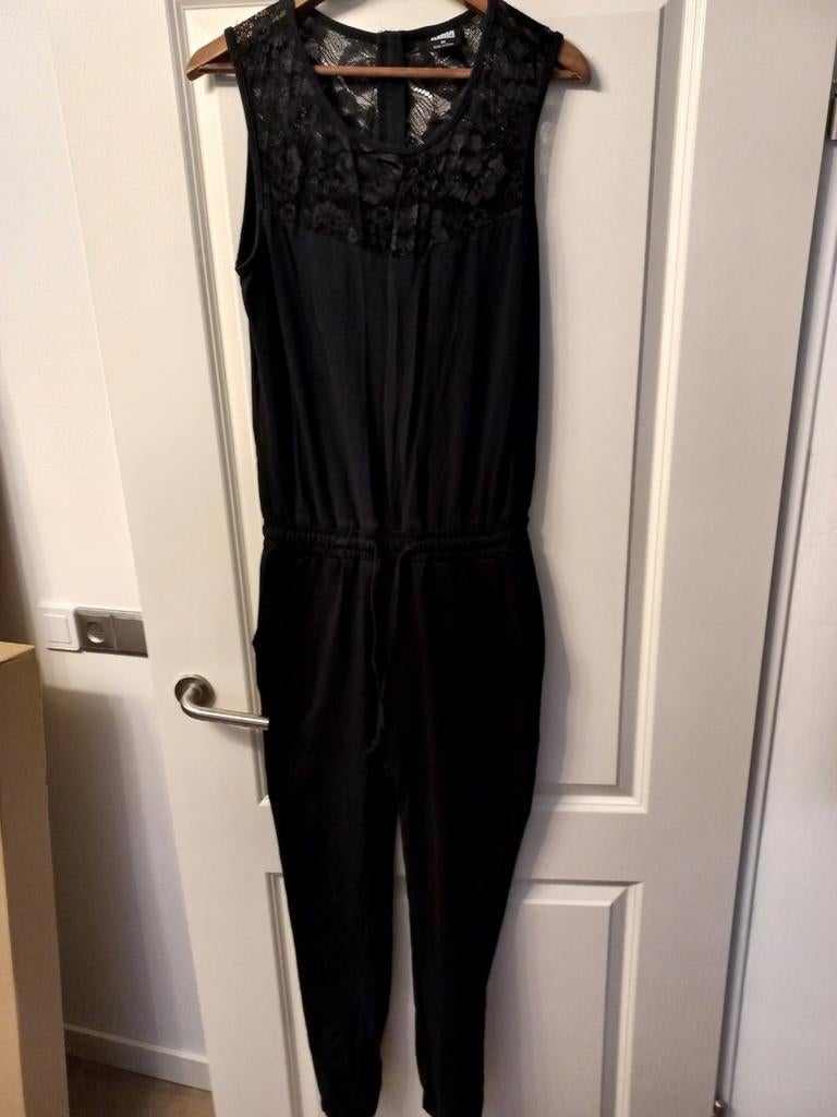 Zwarte jumpsuit Urban Classic maat M, Maat 38/40 (M), Zwart, Ophalen of Verzenden, Zo goed als nieuw