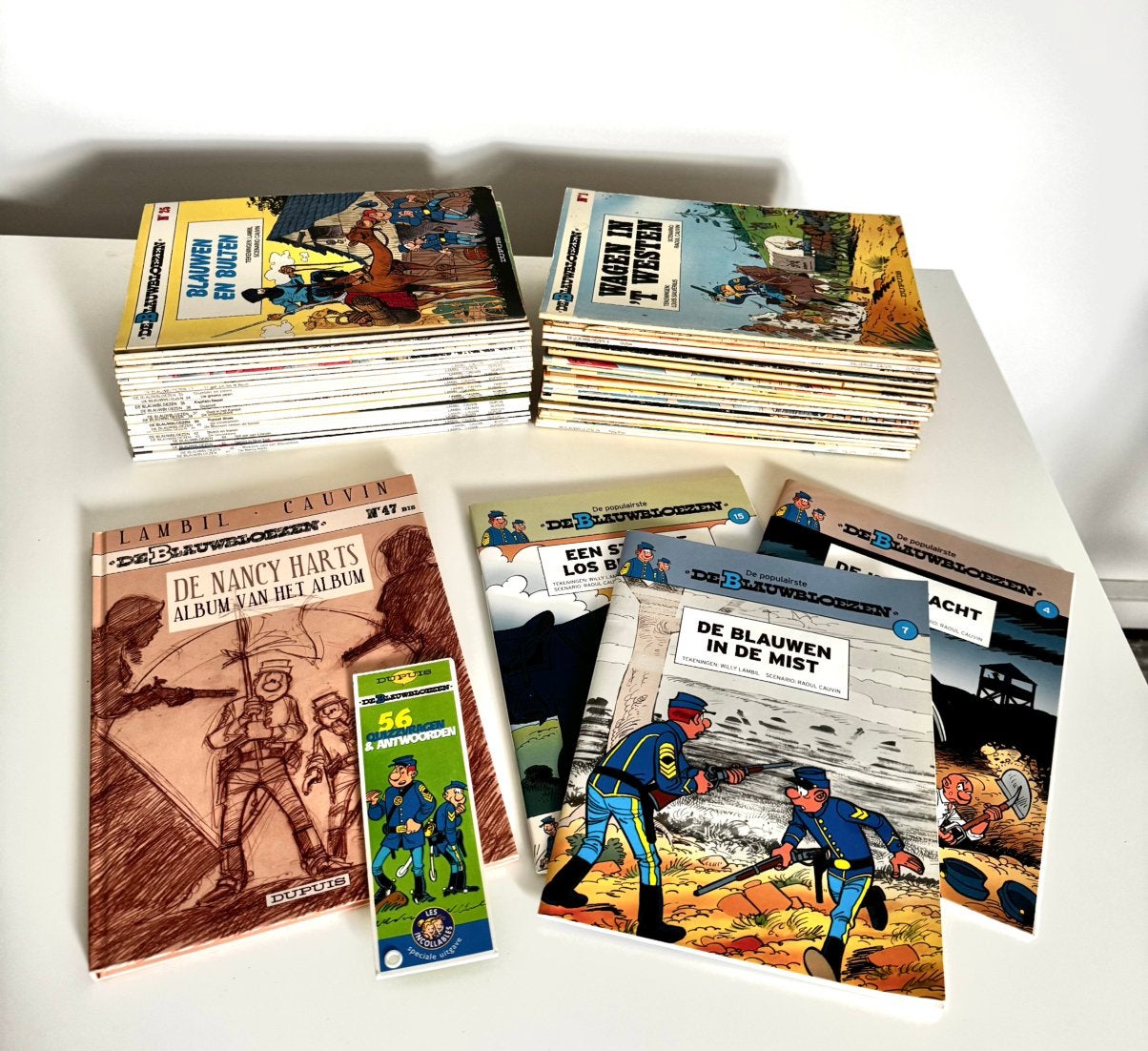 Blauwbloezen nr 1. t/m 47 + extra, Boeken, Eén stripboek, Ophalen, Zo goed als nieuw
