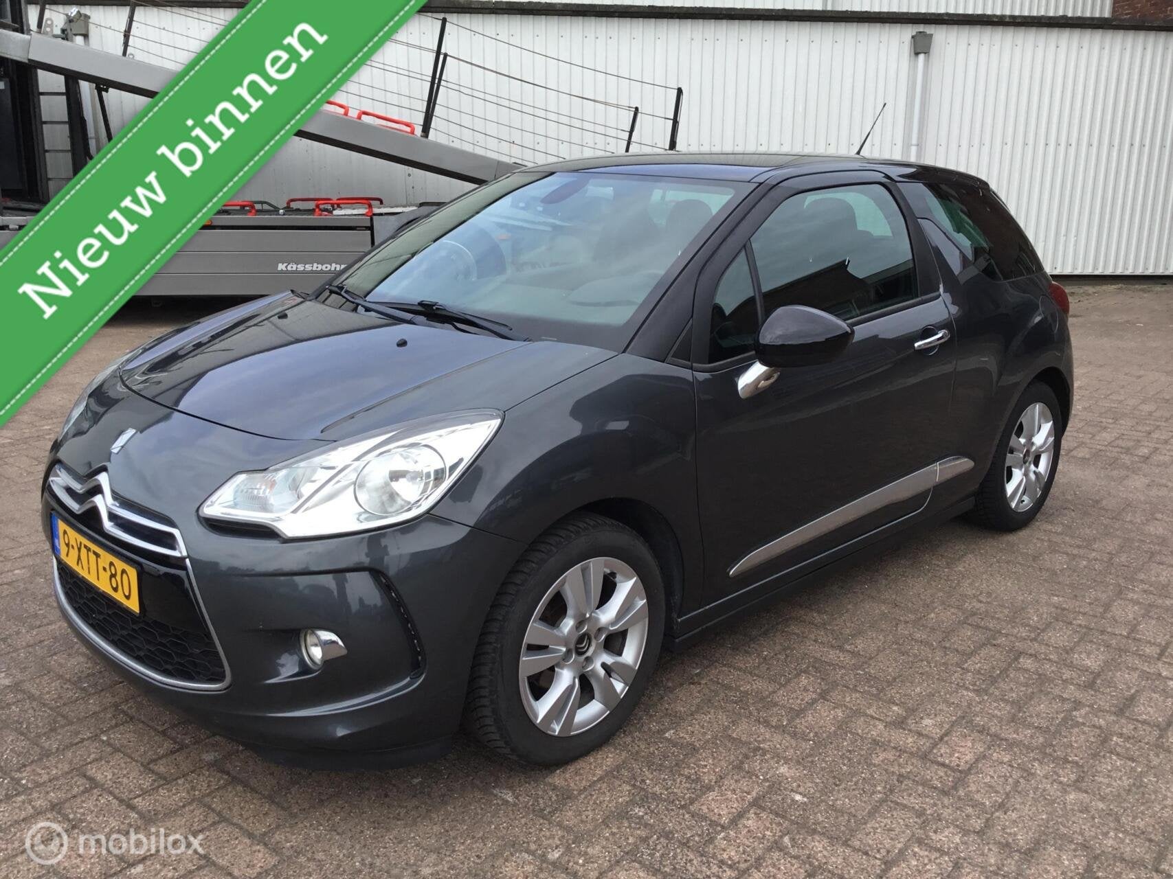 Citroen DS3 1.2 VTi So Chic met nw APK, Voorwielaandrijving, Euro 5, Stof, Gebruikt