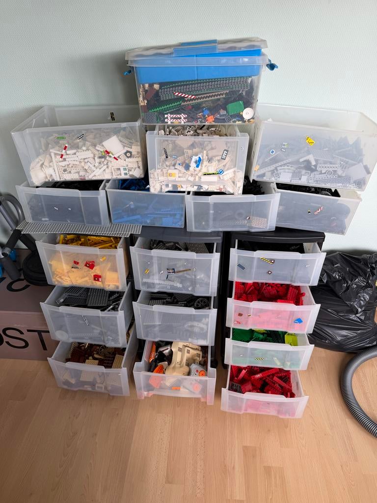 Grote partij gebruikte LEGO - vanaf 2009 - treinen, boten, k, Hobby en Vrije tijd, Ophalen of Verzenden, Gebruikt, Overige typen