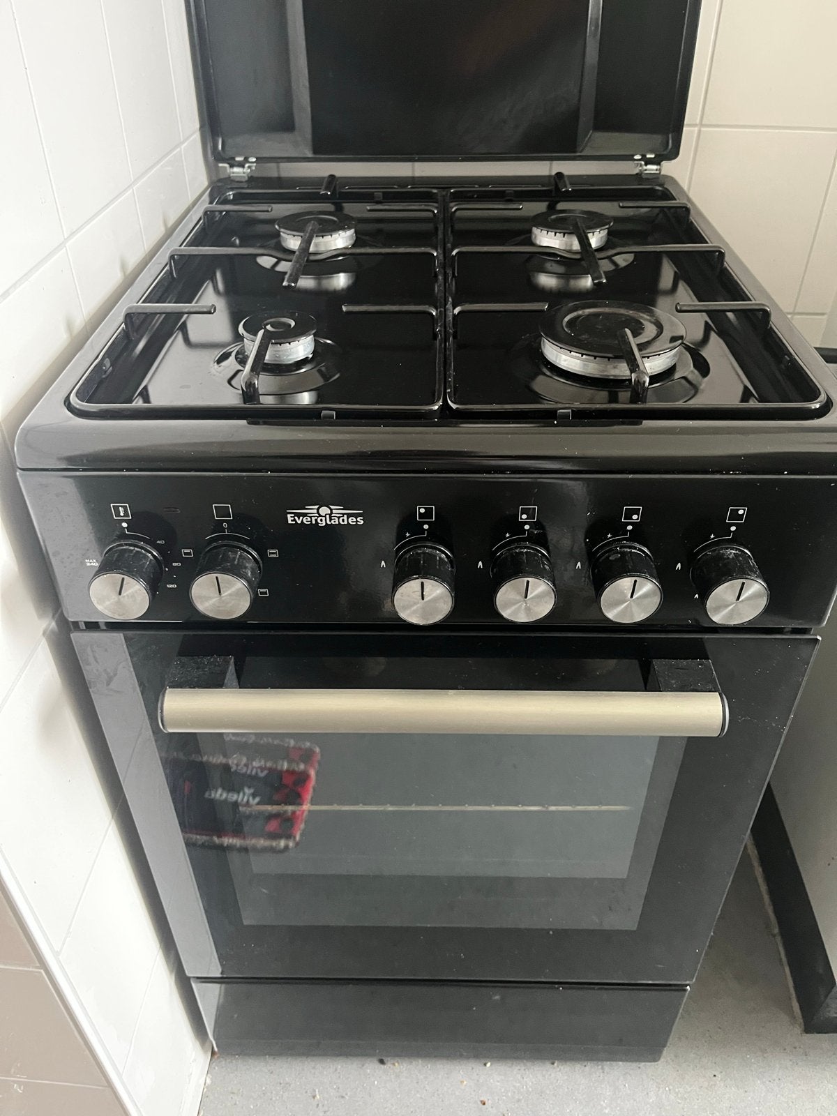 Everglades Gasfornuis met Oven - Zwart, Ophalen, 4 kookzones, Zo goed als nieuw, Gas