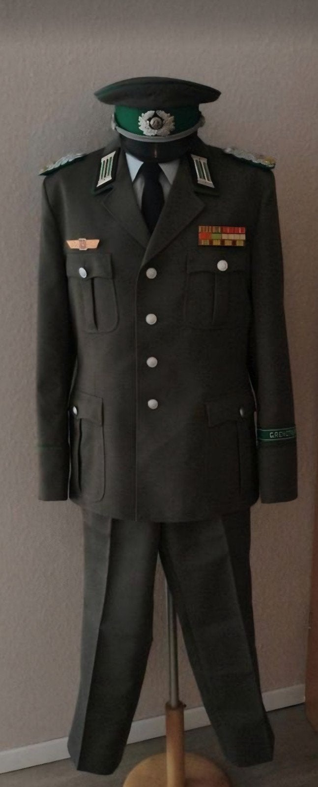 DDR NVA Grenztruppen Oberst compleet uniform + Schirmmütze, Ophalen of Verzenden