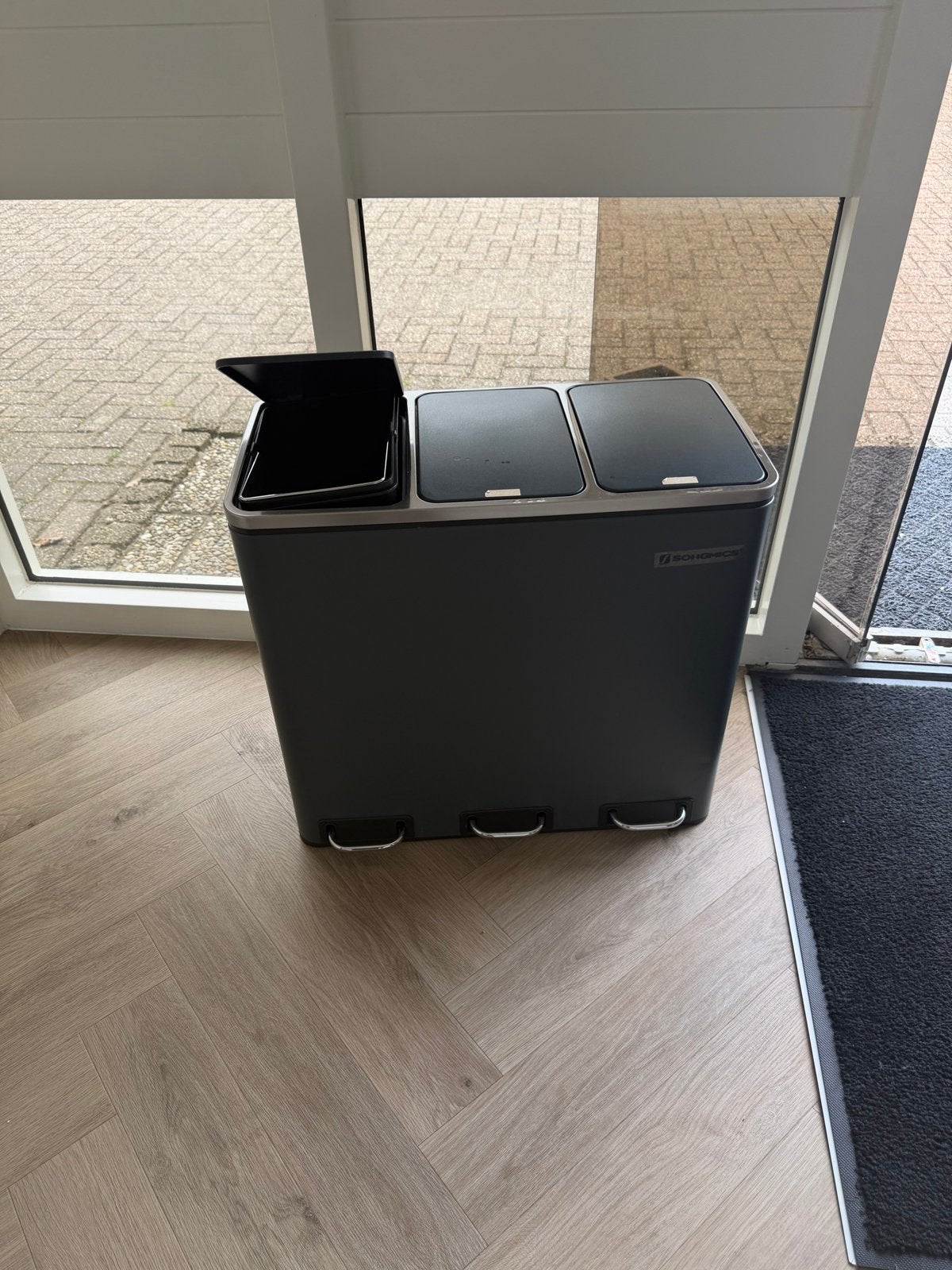 Prullenbak met 3 vakken en pedaal - Zo goed als nieuw, Ophalen, Met pedaal, 40 liter of meer, Zo goed als nieuw