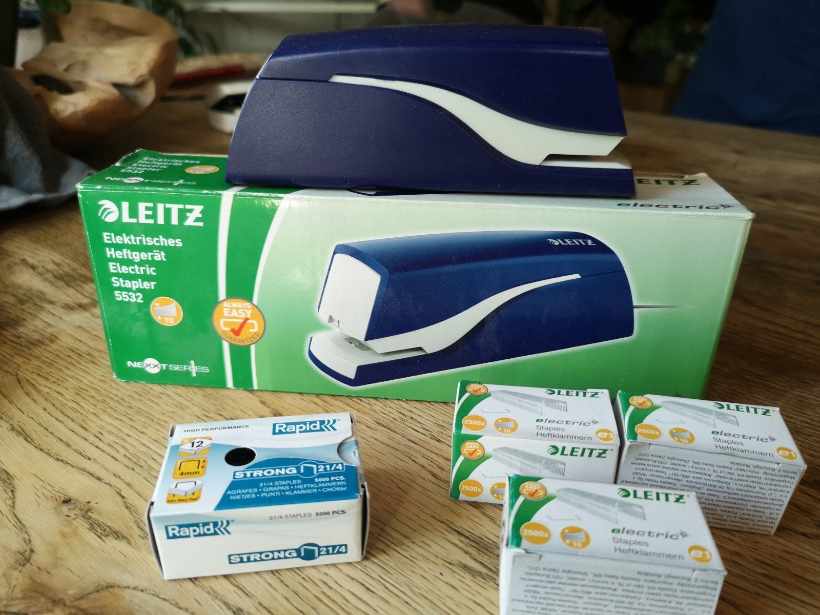 Nietmachine Leitz electric, Ophalen of Verzenden