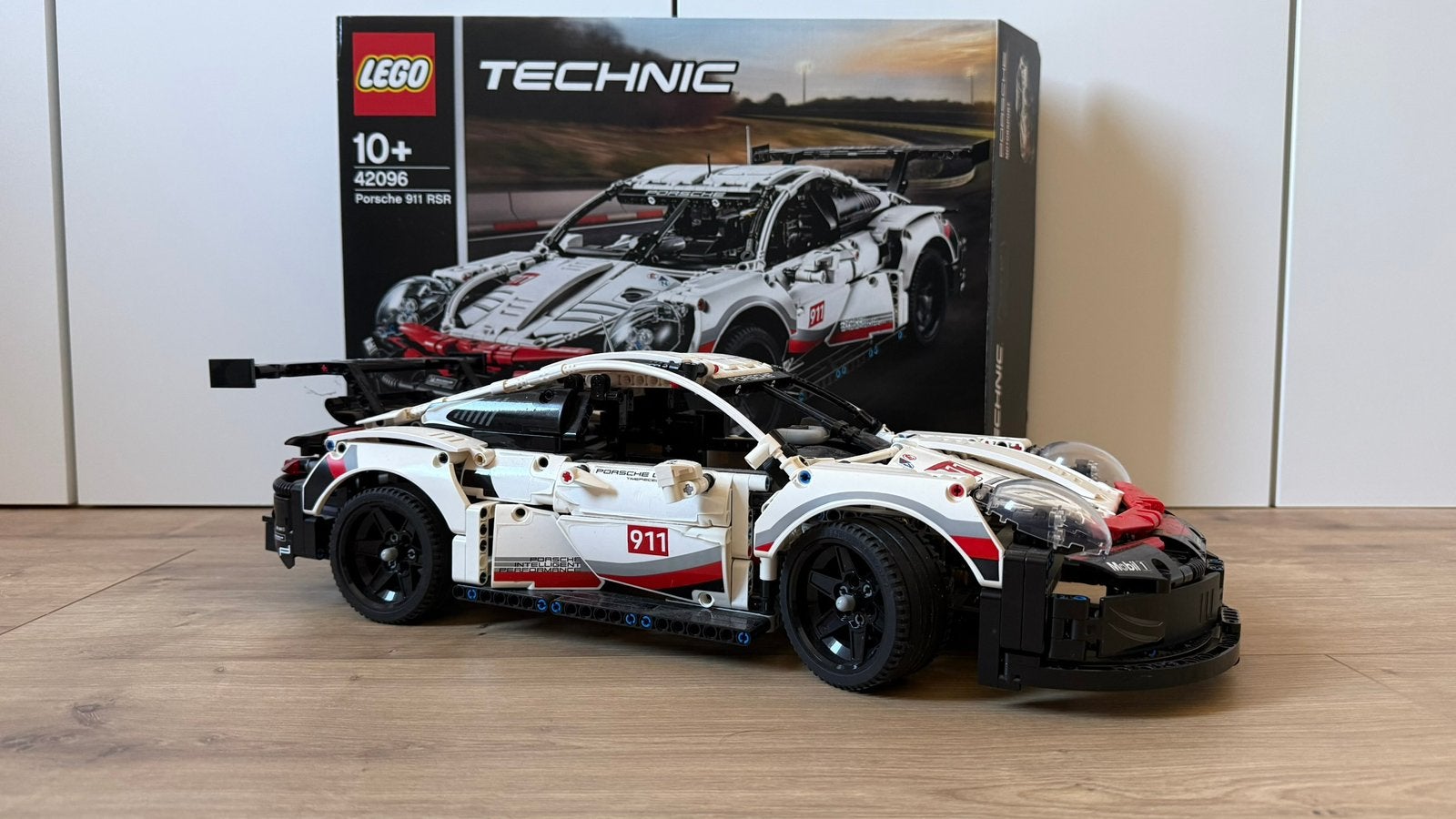 LEGO Technic 42096 Porsche 911 RSR compleet met doos/boekjes, Lego, Compleet, Ophalen of Verzenden, Zo goed als nieuw