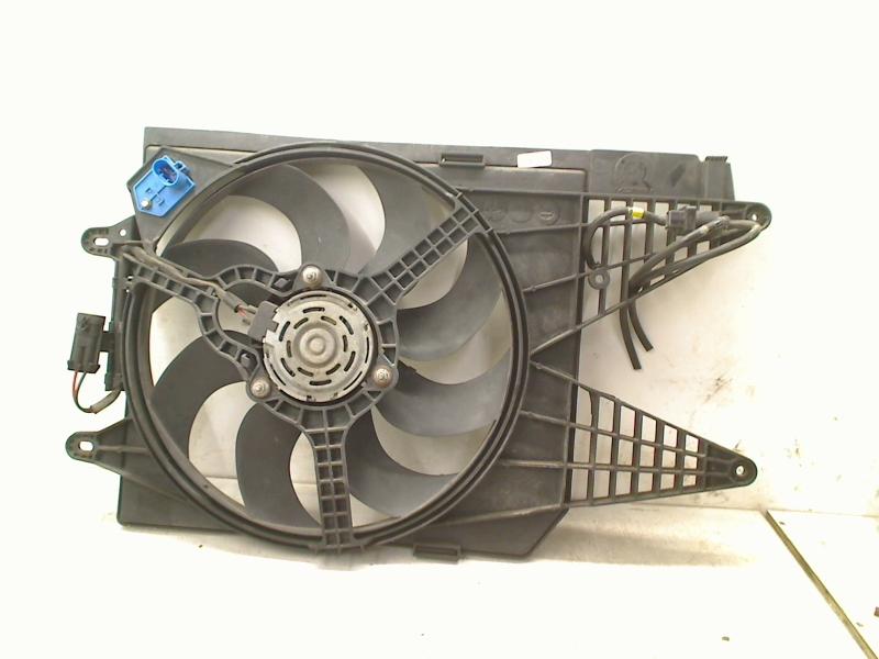 Koelventilator Abarth 500/595/695 (2016-05/..) 51819060, Auto-onderdelen, Stellantis N.V., Gebruikt, Webaccessibility@stellantis.com