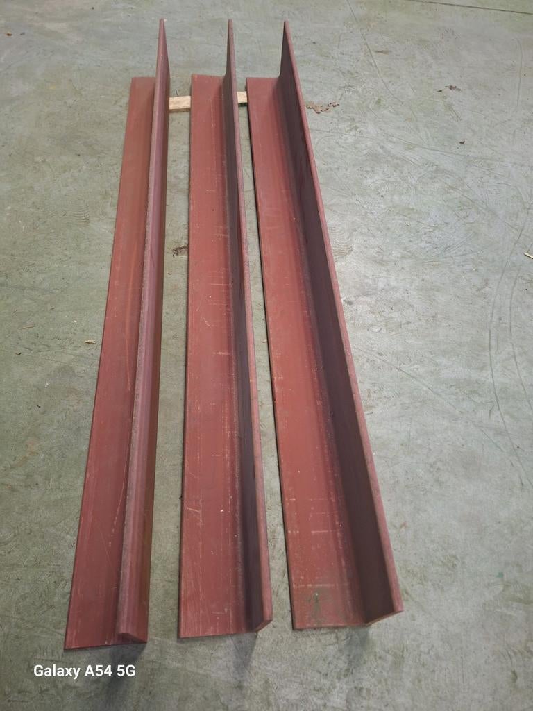 2 Hoeklijnen 150x100x10, Ophalen, Nieuw, Overige metalen