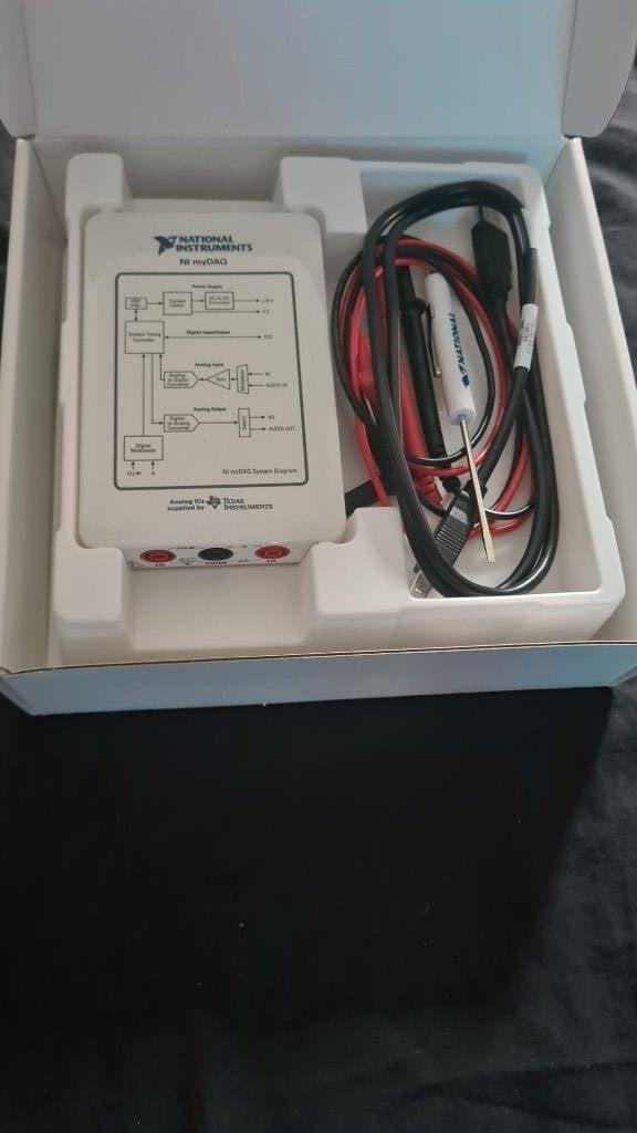 National Instruments myDAQ Student Kit, Doe-het-zelf en Verbouw, Meetapparatuur, Zo goed als nieuw, Elektriciteit, Ophalen of Verzenden