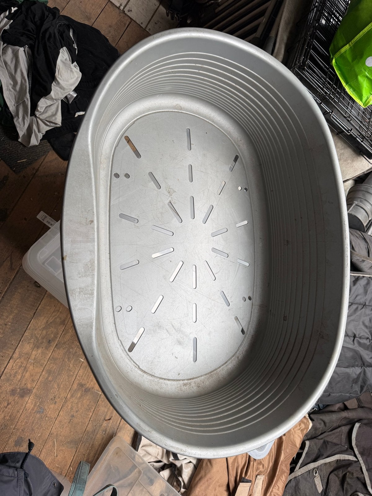 Plastic hondenmand, Ophalen, Gebruikt, Overige