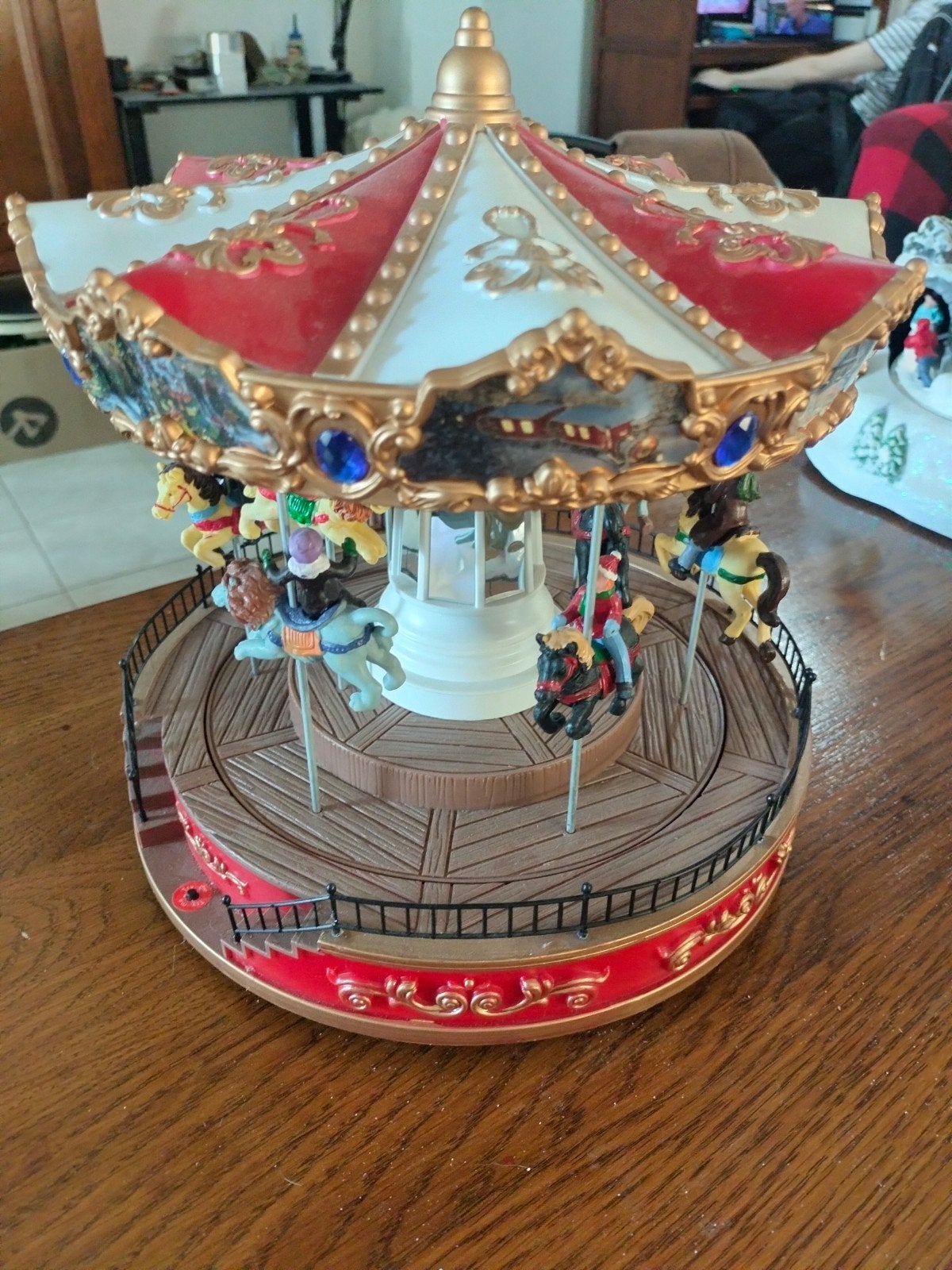 Muzikale Kermis Carrousel met Batterijvak, Ophalen, Gebruikt