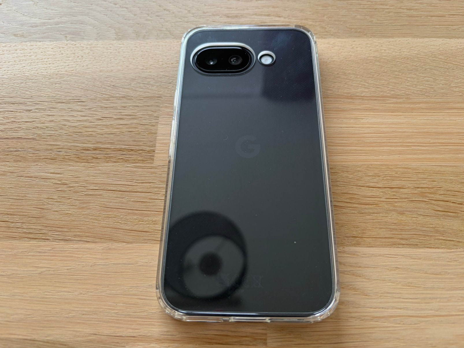 Foto 4 van Google Pixel 9A Obsidian 128GB GrapheneOS (met hoesje)