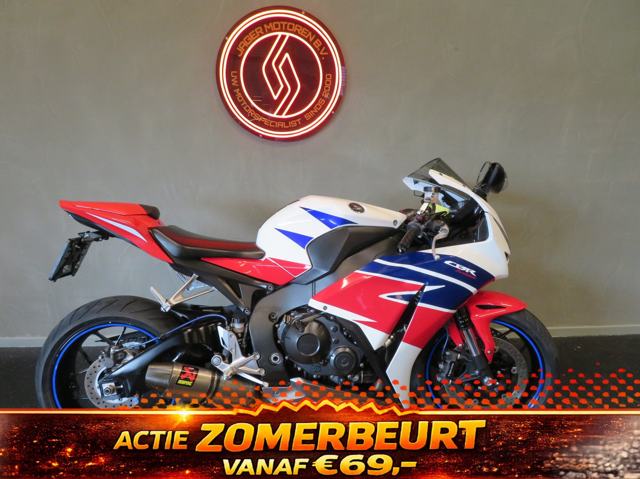 Honda CBR 1000 RR FIREBLADE ZEER FRAAI! (bj 2014), Motoren, Motoren | Honda, Bedrijf, Super Sport