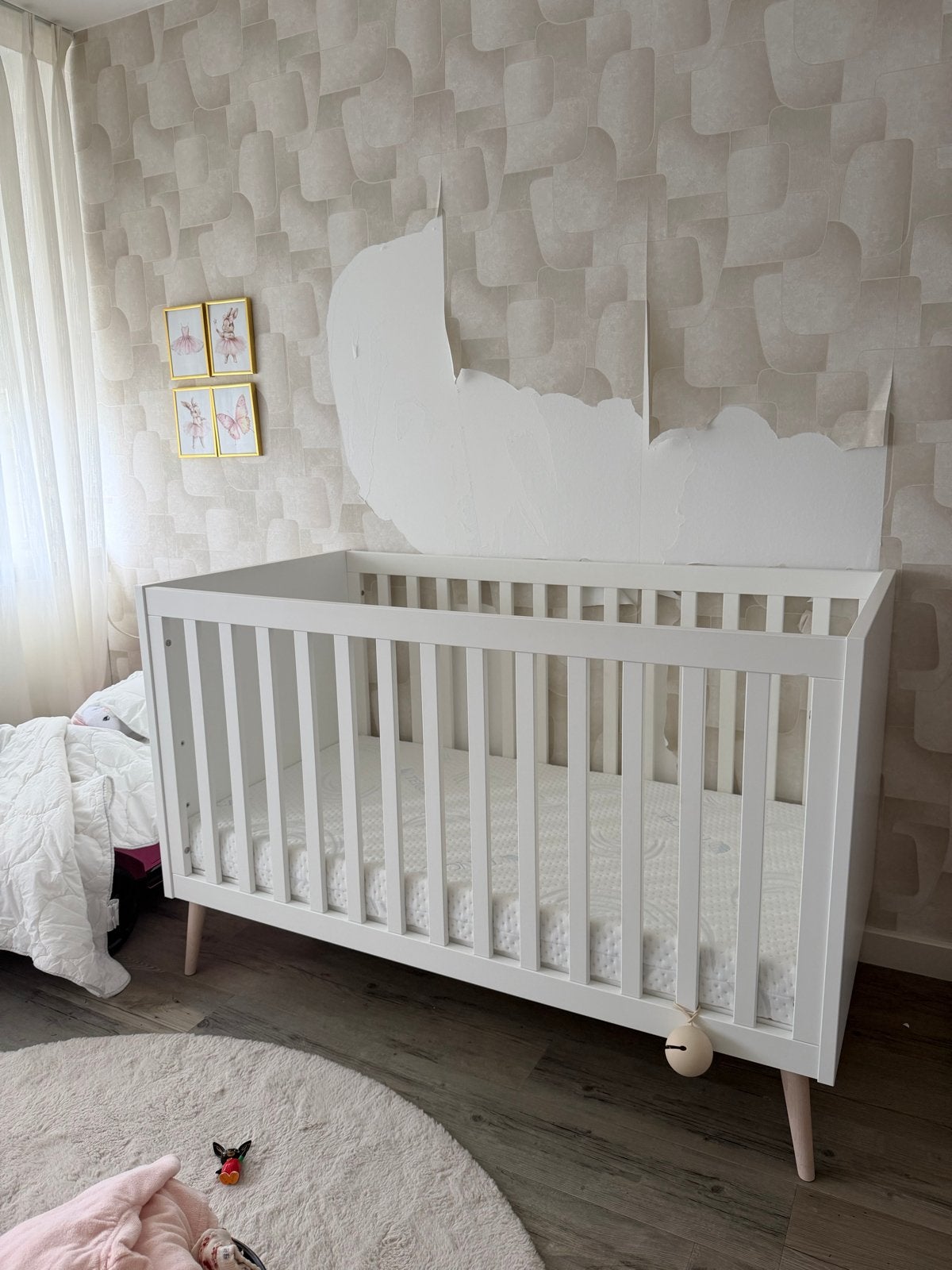 Europe Baby Sterre Ledikant en Commode - Wit/Naturel, Kinderen en Baby's, Ophalen, Gebruikt, Ledikant