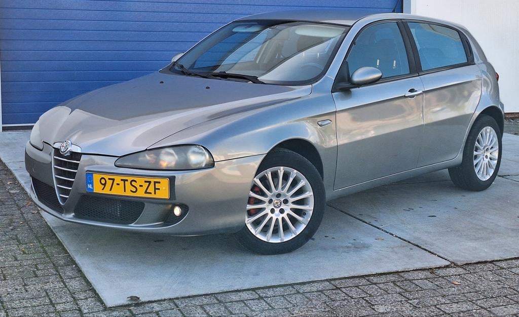 Alfa romeo 147 1.6 zonder apk(lees tekst), Ophalen of Verzenden, Alfa Romeo