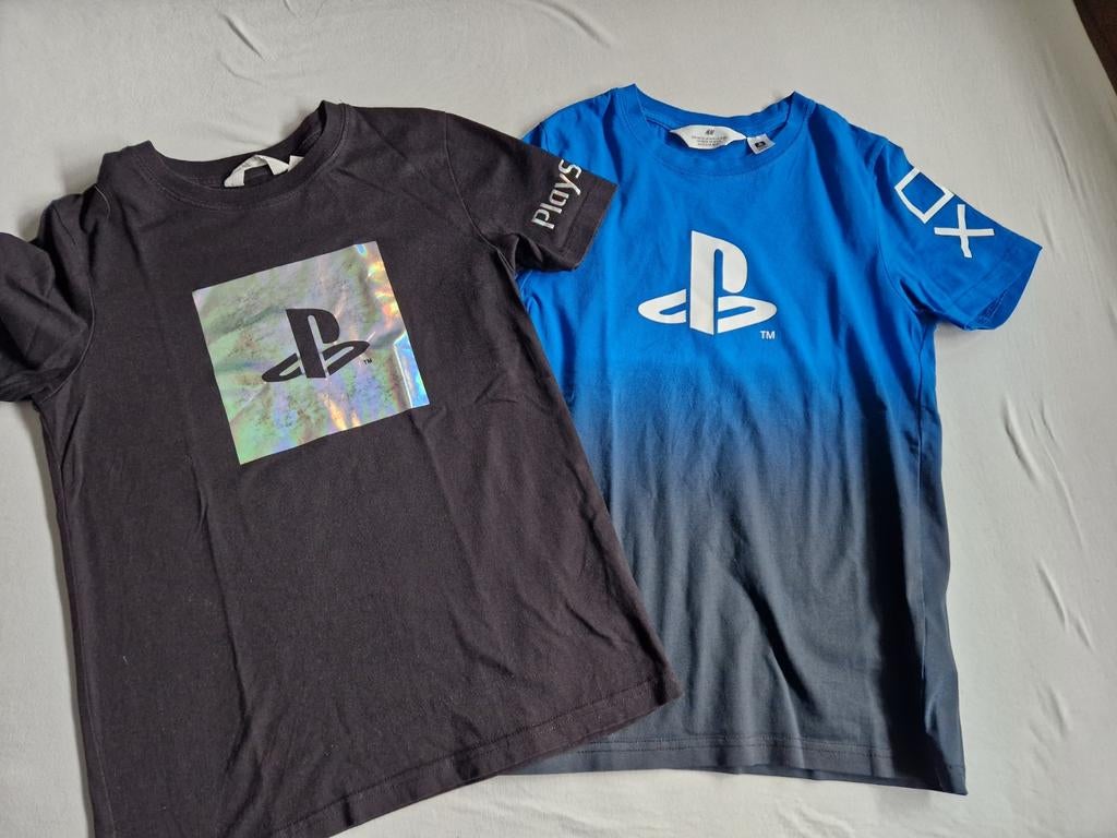 2x Playstation T-shirts maat 146-152 - Goede staat, Kinderen en Baby's, Kinderkleding | Maat 146, Ophalen, Gebruikt, Shirt of Longsleeve